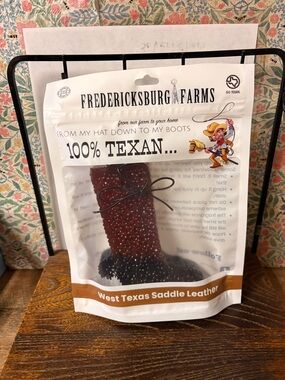 Fredericksburg Farms Car Freshie - West Texas Saddle Leather Scent - Gift - NWT
